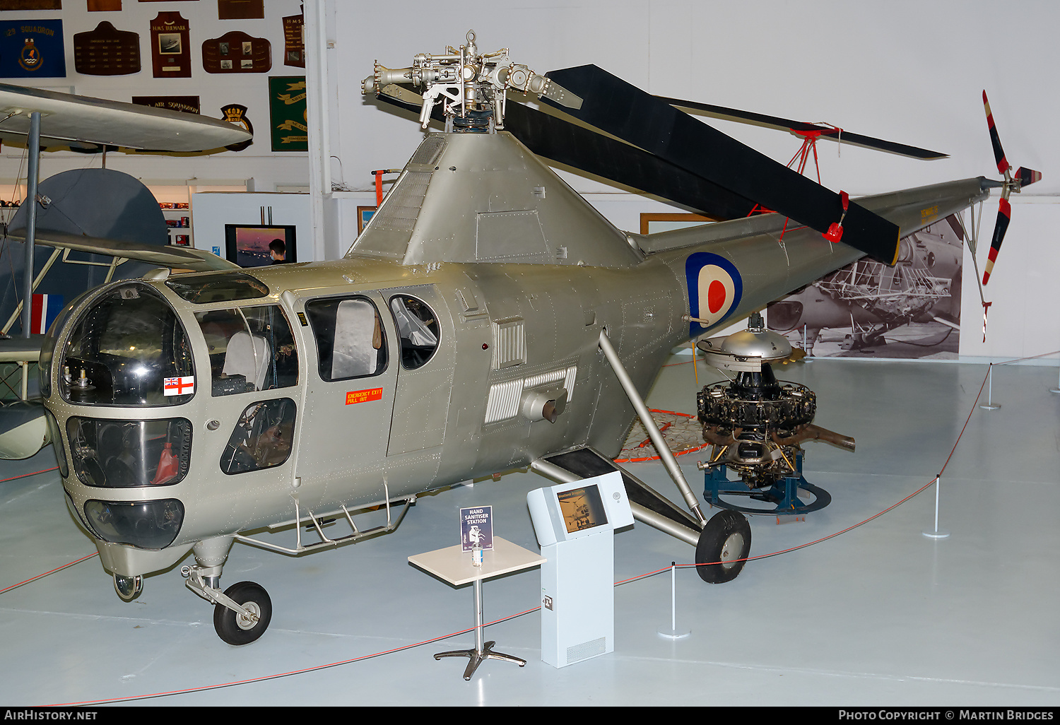 Aircraft Photo of VX595 | Westland WS-51 Dragonfly HR5 | UK - Navy | AirHistory.net #293106