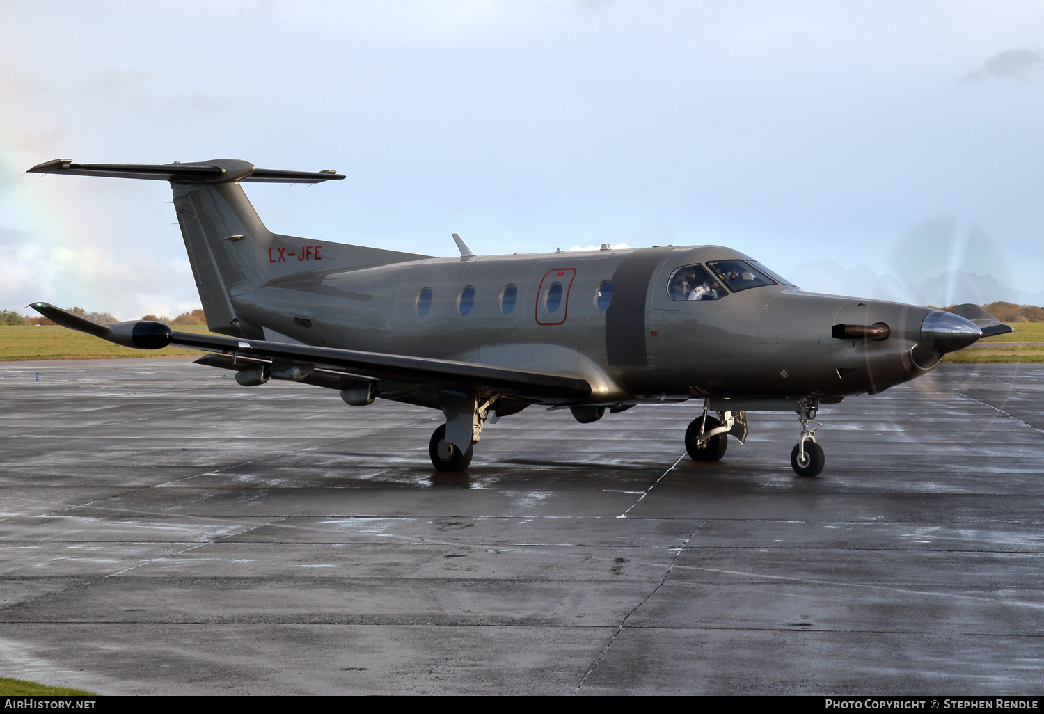 Aircraft Photo of LX-JFE | Pilatus PC-12NG (PC-12/47E) | AirHistory.net #293144