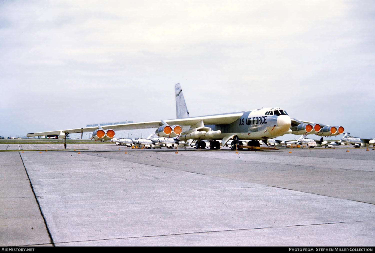 Aircraft Photo of 60-0044 | Boeing B-52H Stratofortress | USA - Air Force | AirHistory.net #293203