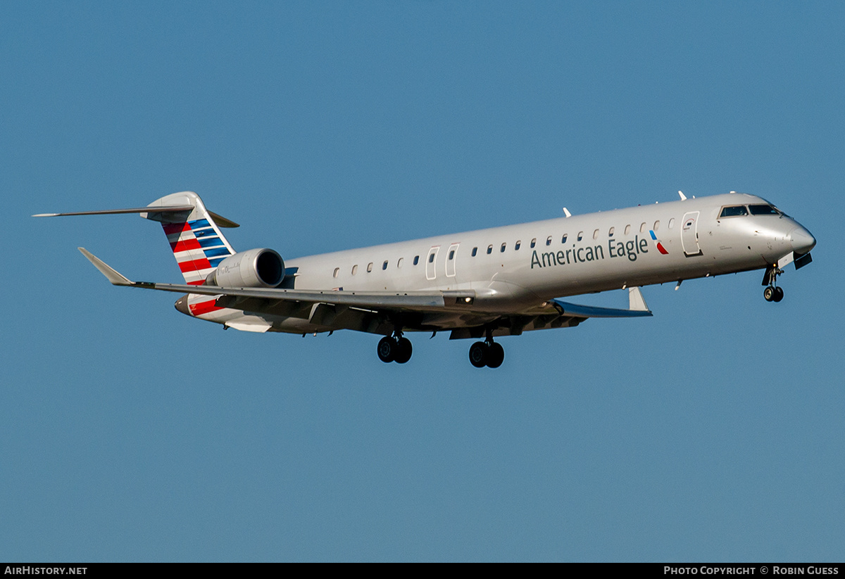 Aircraft Photo of N947LR | Bombardier CRJ-900ER (CL-600-2D24) | American Eagle | AirHistory.net #293204