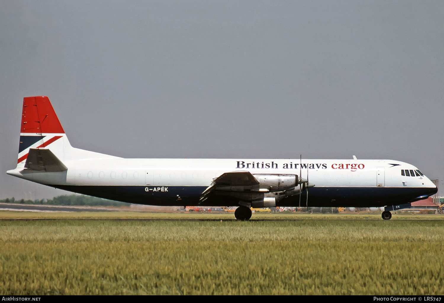 Aircraft Photo of G-APEK | Vickers 953C Merchantman | British Airways Cargo | AirHistory.net #293237