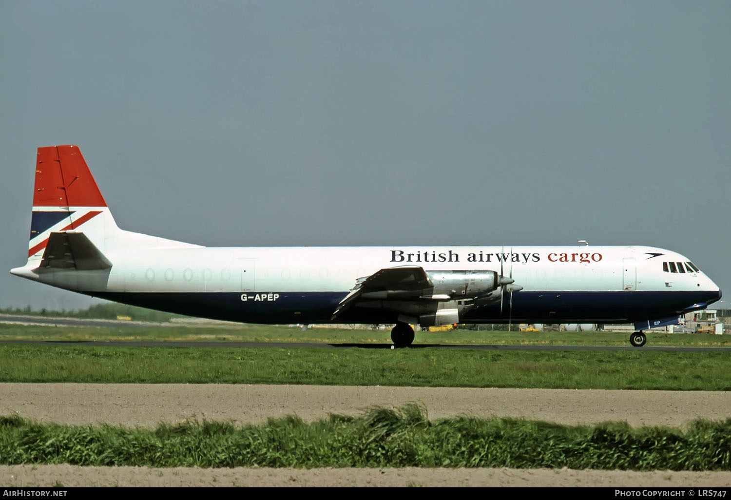 Aircraft Photo of G-APEP | Vickers 953C Merchantman | British Airways Cargo | AirHistory.net #293241