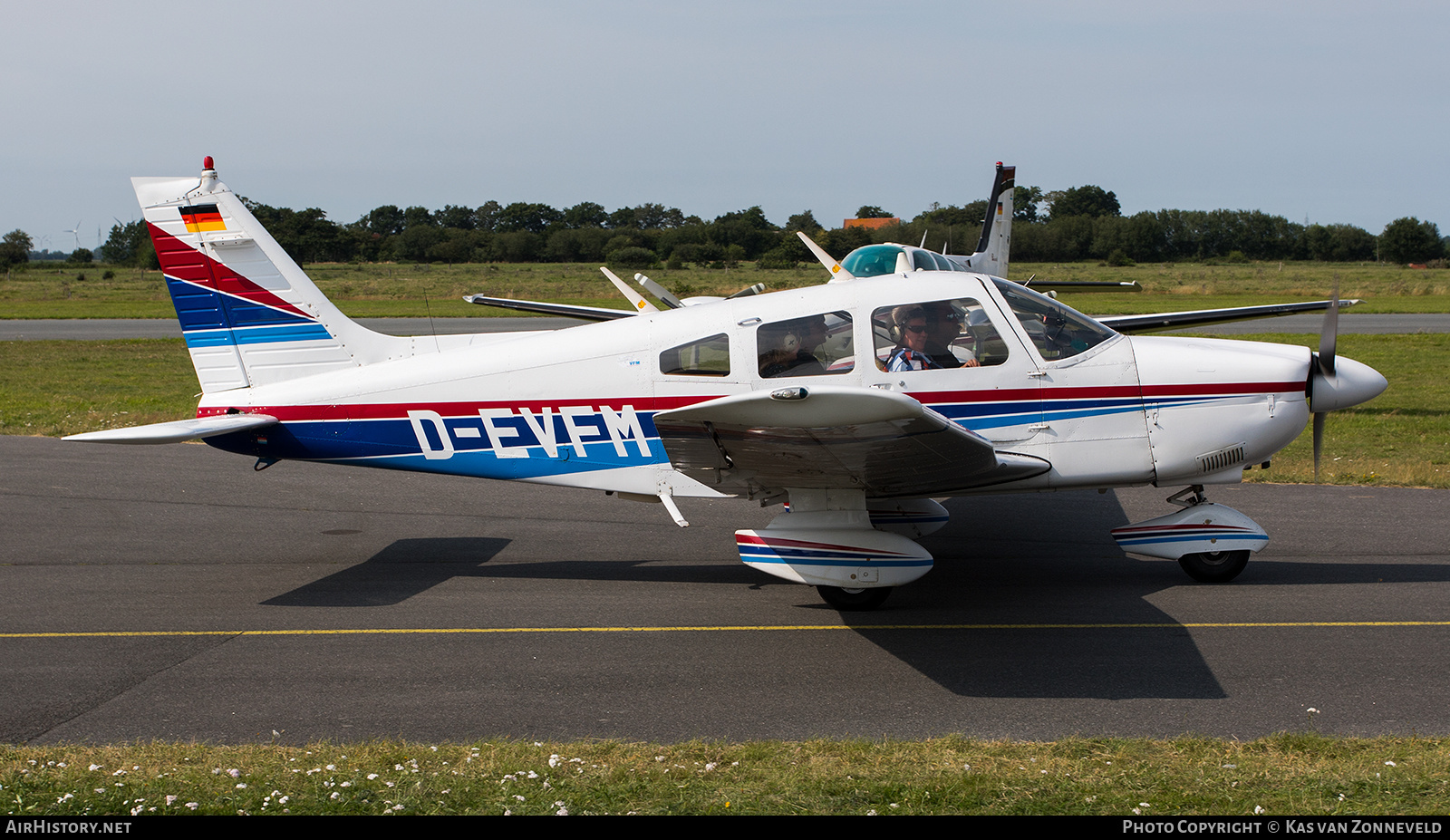 Aircraft Photo of D-EVFM | Piper PA-28-181 Archer II | AirHistory.net #293262
