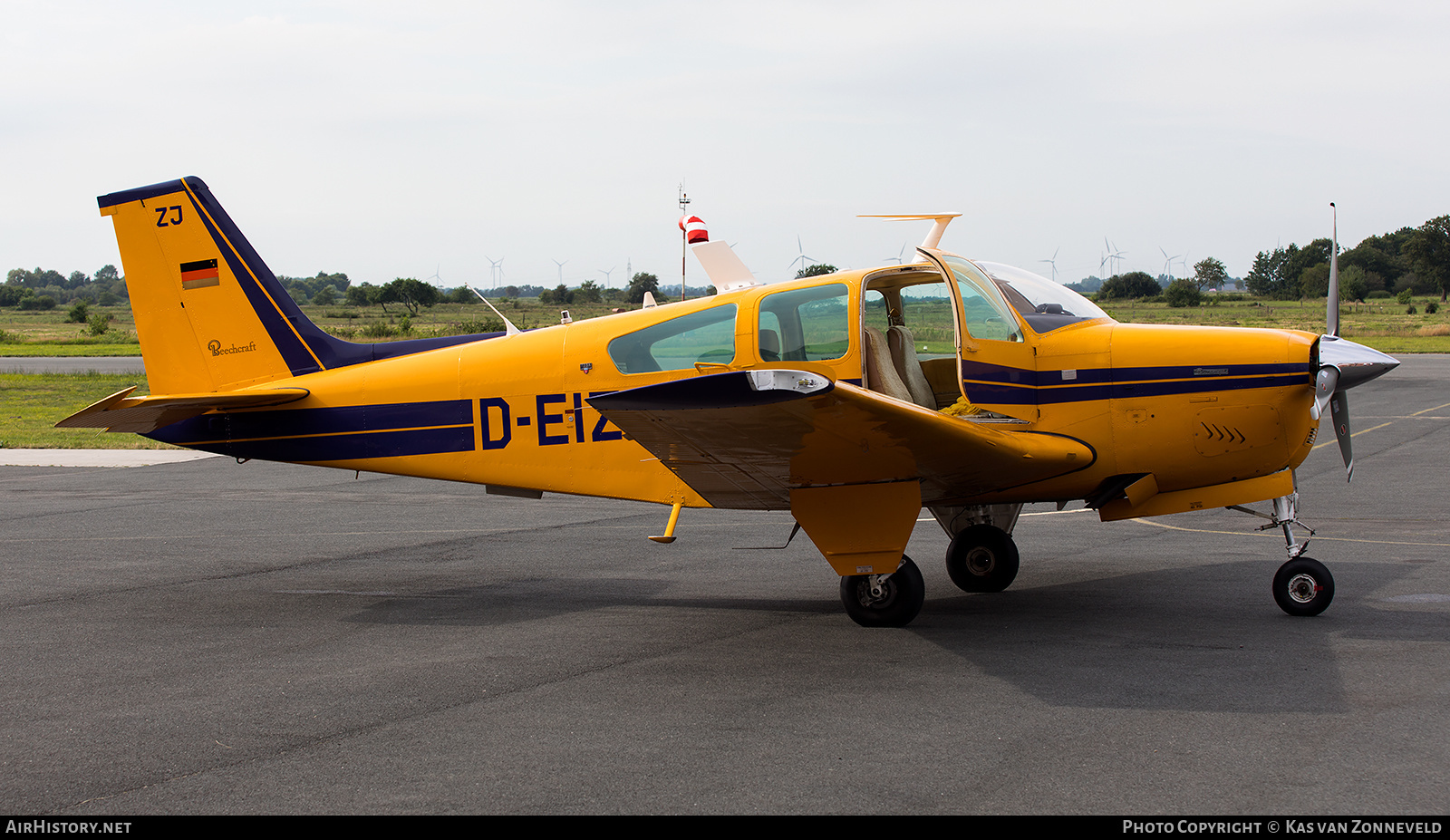 Aircraft Photo of D-EIZJ | Beech F33A Bonanza | AirHistory.net #293279