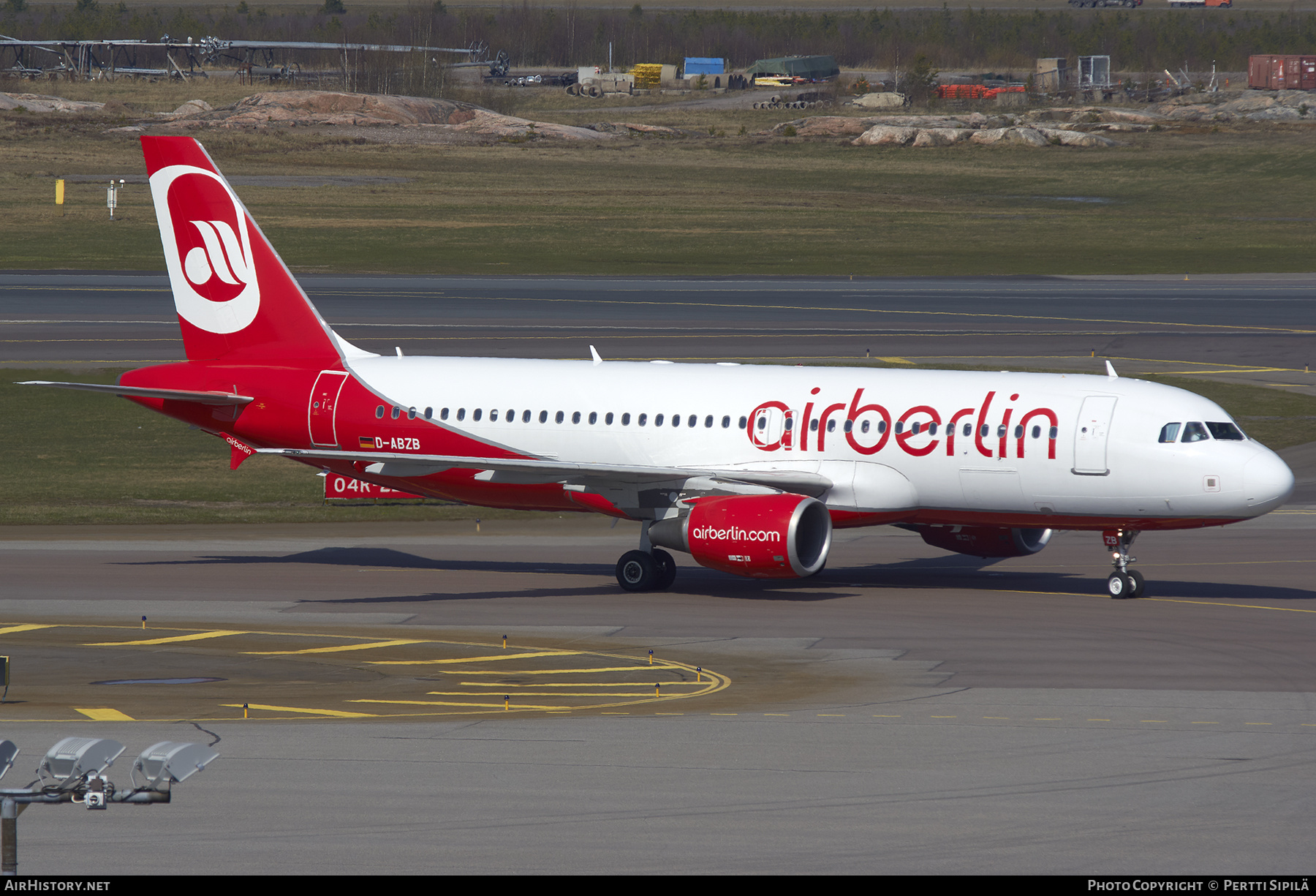 Aircraft Photo of D-ABZB | Airbus A320-216 | Air Berlin | AirHistory.net #293308