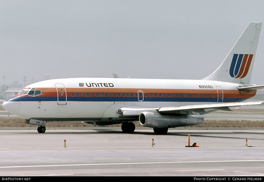 Aircraft Photo of N9008U | Boeing 737-222 | United Airlines | AirHistory.net #293391