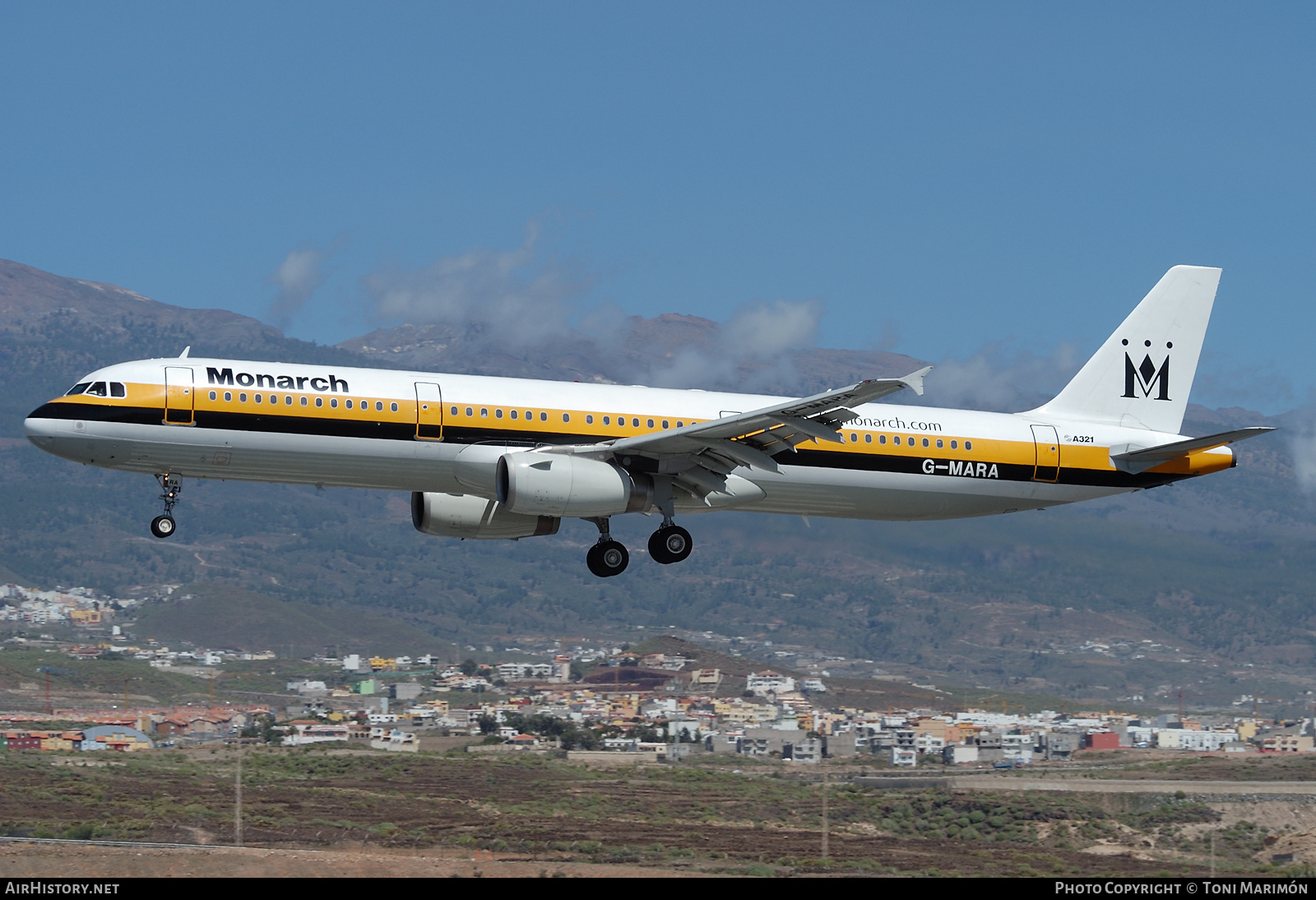 Aircraft Photo of G-MARA | Airbus A321-231 | Monarch Airlines | AirHistory.net #293461