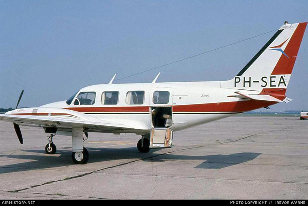 Aircraft Photo of PH-SEA | Piper PA-31-300 Navajo | AirHistory.net #293556