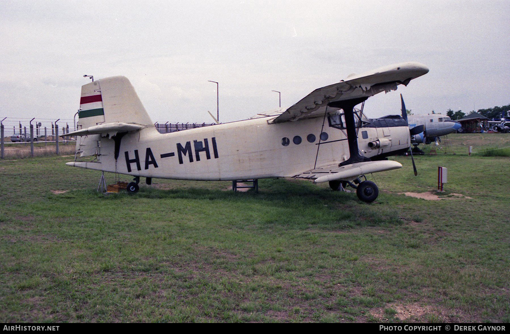 Aircraft Photo of HA-MHI | Antonov An-2M | AirHistory.net #293600