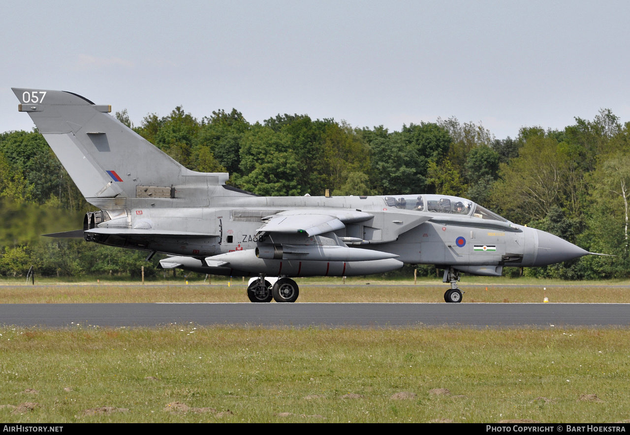 Aircraft Photo of ZA589 | Panavia Tornado GR4 | UK - Air Force | AirHistory.net #293605