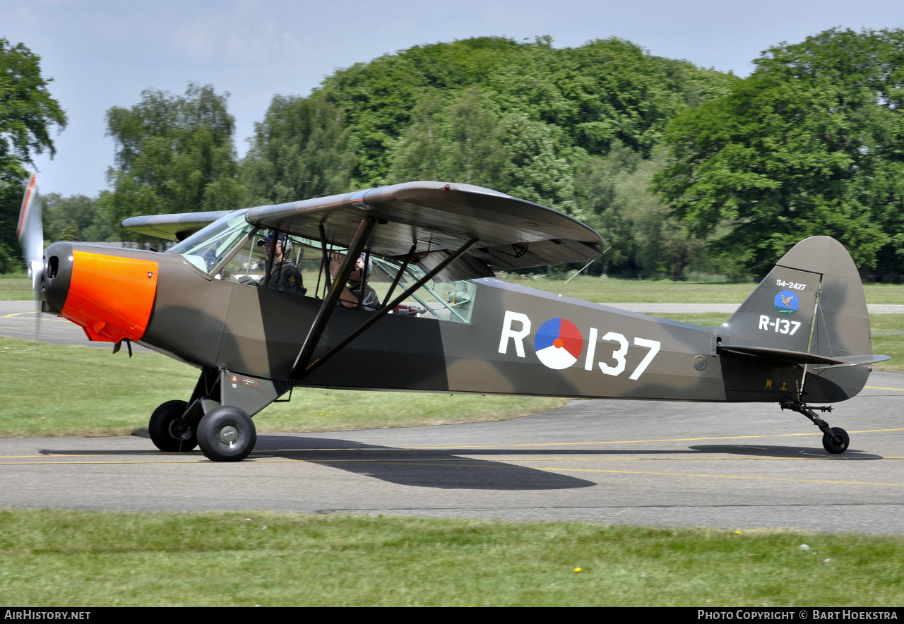 Aircraft Photo of PH-PSC / R-137 | Piper L-21B Super Cub | Koninklijke Luchtmacht Historische Vlucht | Netherlands - Air Force | AirHistory.net #293611