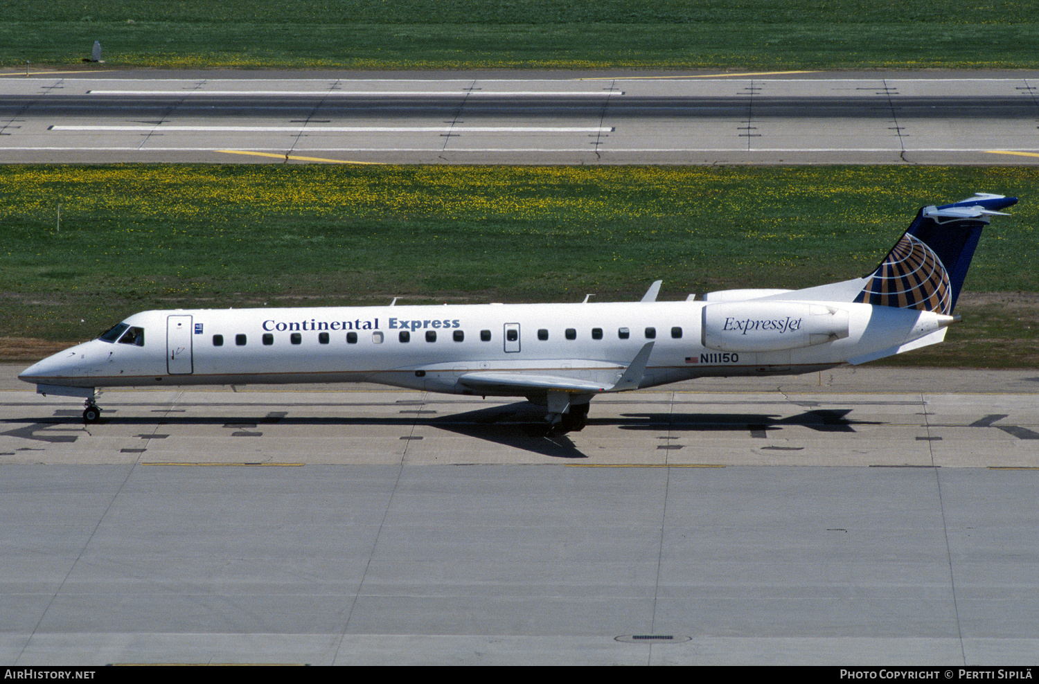 Aircraft Photo of N11150 | Embraer ERJ-145XR (EMB-145XR) | Continental Express | AirHistory.net #293660