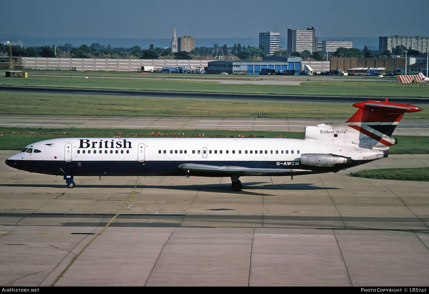 Aircraft Photo of G-AWZM | Hawker Siddeley HS-121 Trident 3B | British Airways | AirHistory.net #293708