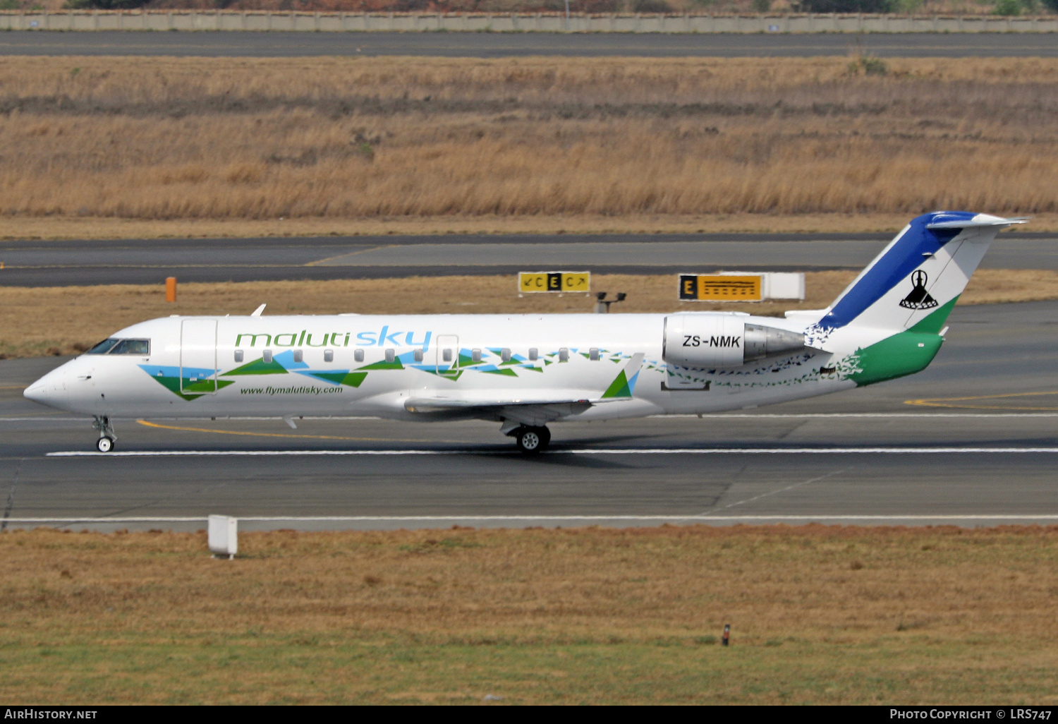 Aircraft Photo of ZS-NMK | Bombardier CRJ-200ER (CL-600-2B19) | Maluti Sky | AirHistory.net #293718