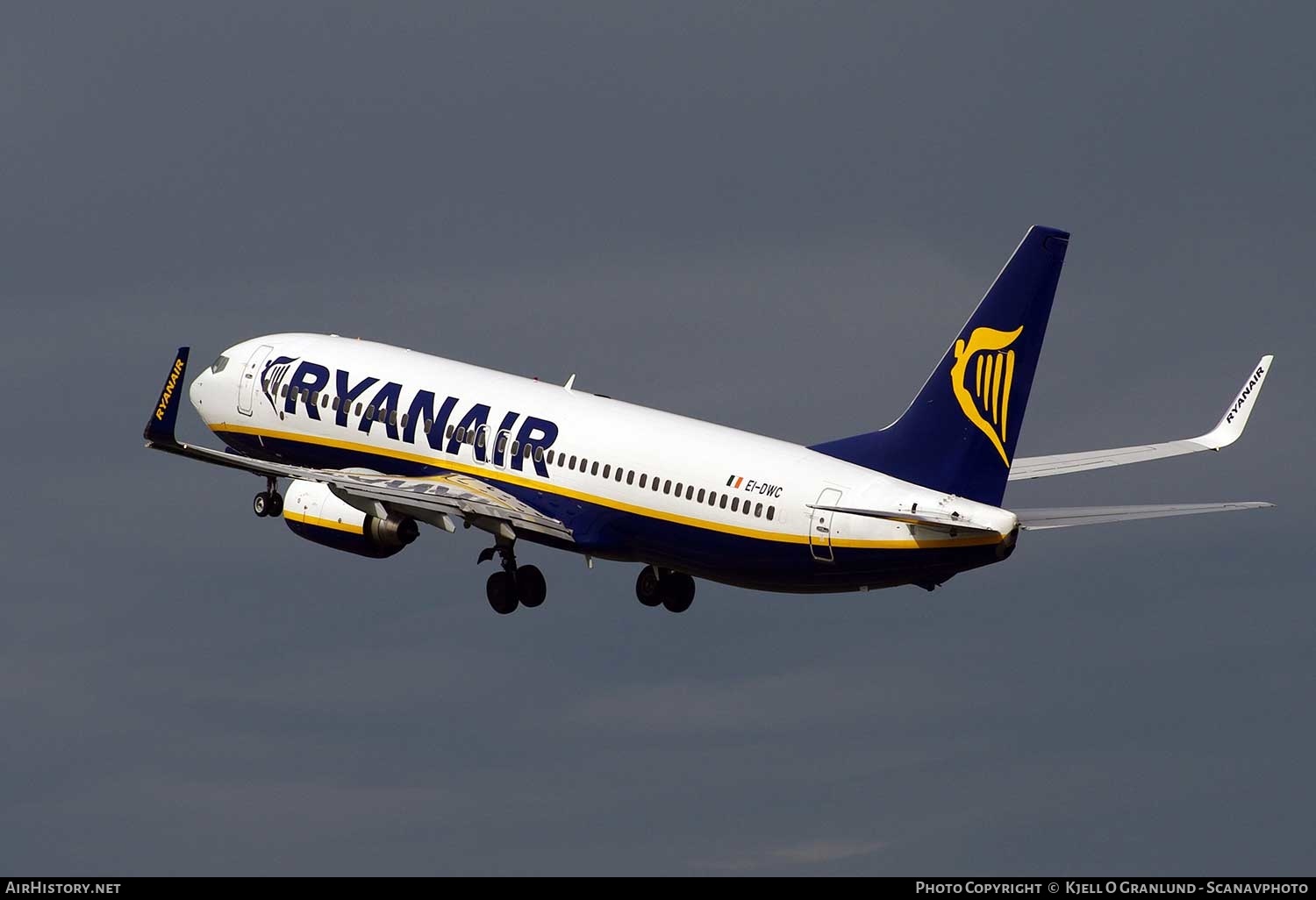 Aircraft Photo of EI-DWC | Boeing 737-8AS | Ryanair | AirHistory.net #293735