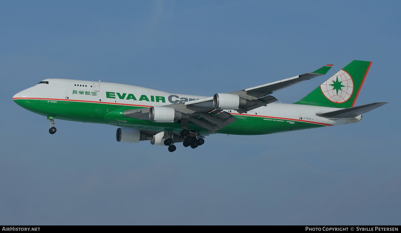 Aircraft Photo of B-16402 | Boeing 747-45E(BDSF) | EVA Air Cargo | AirHistory.net #293811