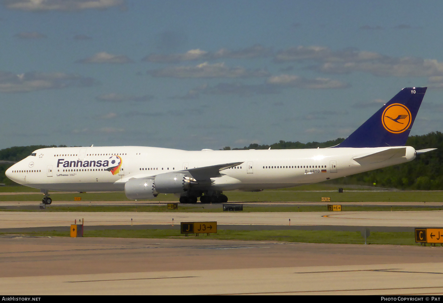 Aircraft Photo of D-ABYO | Boeing 747-830 | Lufthansa | AirHistory.net #293839