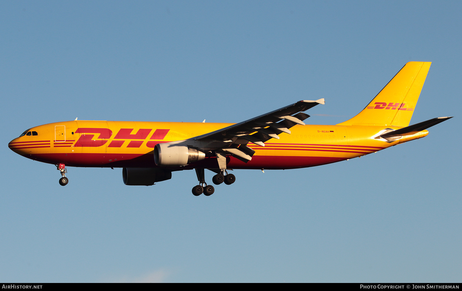 Aircraft Photo of D-AEAH | Airbus A300B4-622R(F) | DHL International | AirHistory.net #293888