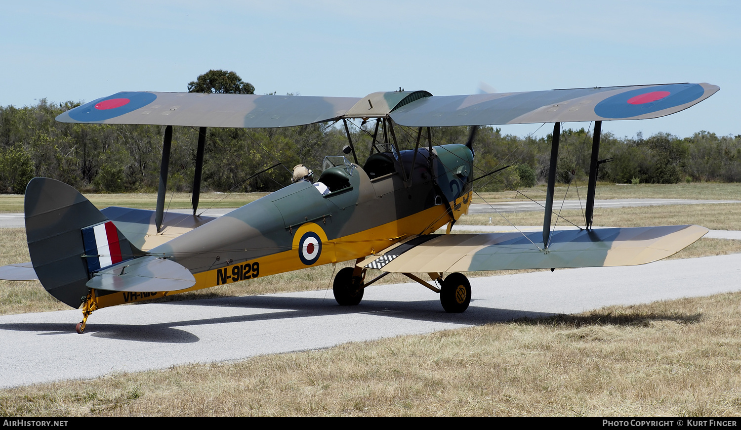 Aircraft Photo of VH-NIG / N-9129 | De Havilland D.H. 82A Tiger Moth | UK - Air Force | AirHistory.net #293905