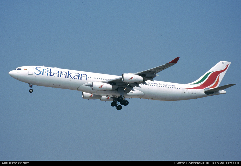 Aircraft Photo of 4R-ADC | Airbus A340-311 | SriLankan Airlines | AirHistory.net #293922
