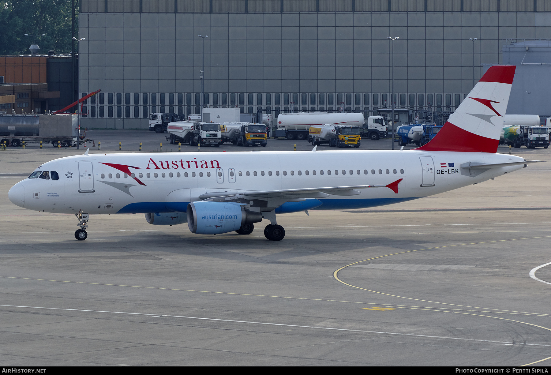 Aircraft Photo of OE-LBK | Airbus A320-214 | Austrian Airlines | AirHistory.net #293990