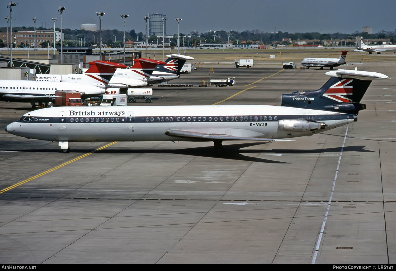 Aircraft Photo of G-AWZO | Hawker Siddeley HS-121 Trident 3B | British Airways | AirHistory.net #294024