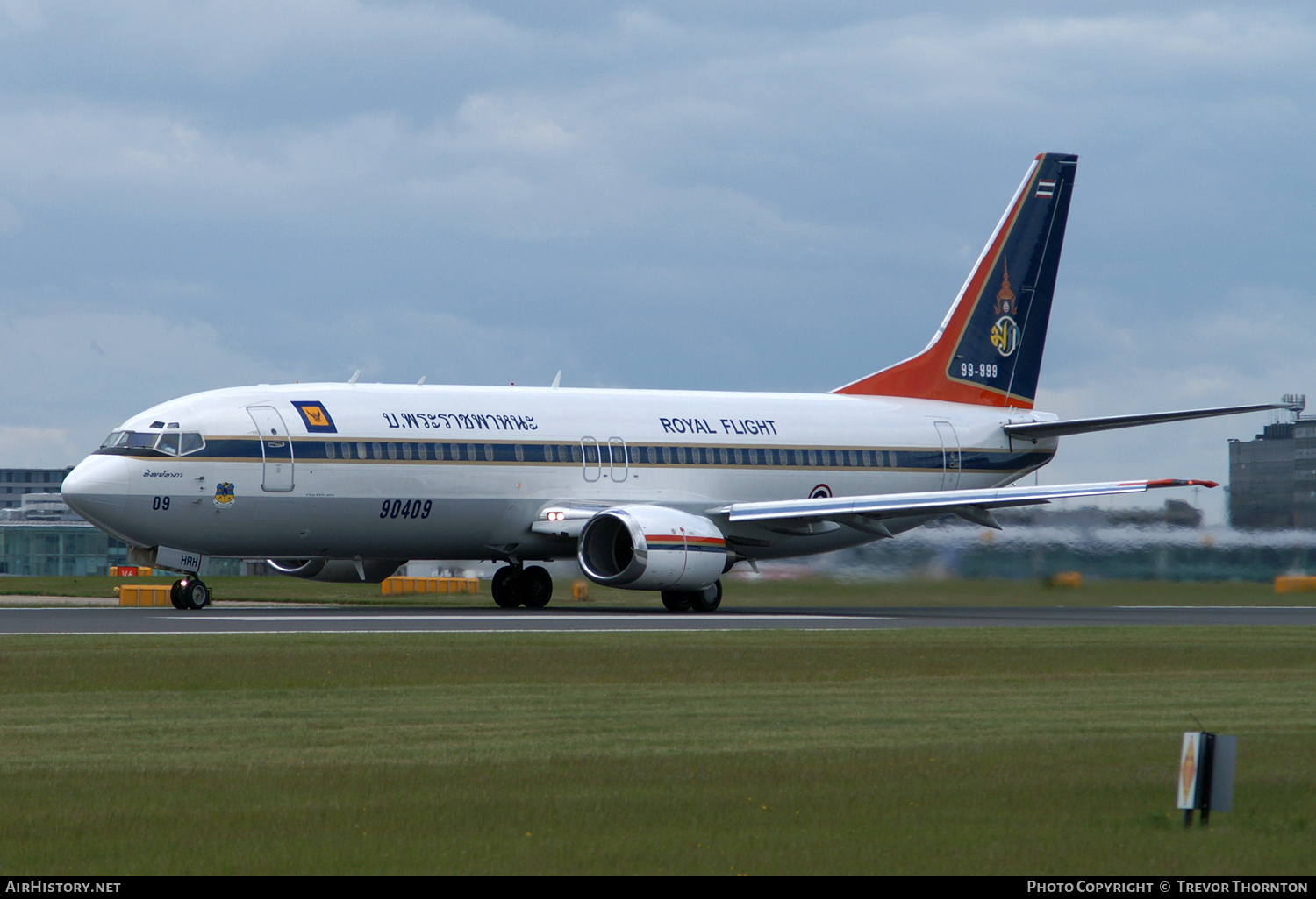 Aircraft Photo of HS-HRH / 99-999 | Boeing 737-448 | Thailand - Air Force | AirHistory.net #294115