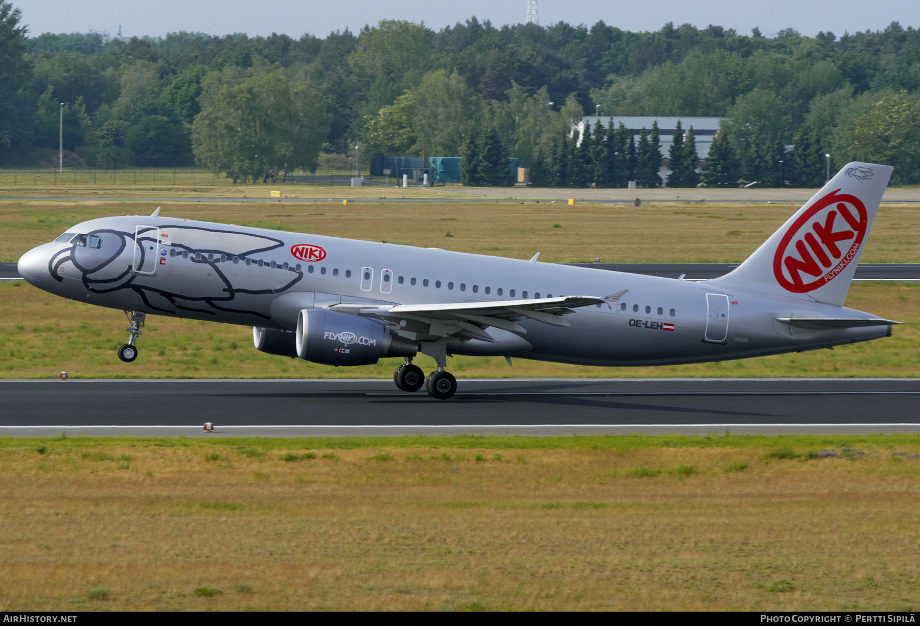 Aircraft Photo of OE-LEH | Airbus A320-214 | Niki | AirHistory.net #294136