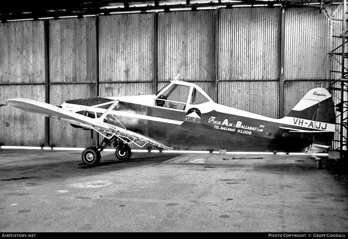 Aircraft Photo of VH-AJJ | Piper PA-25-150 Pawnee | Field Air | AirHistory.net #294393