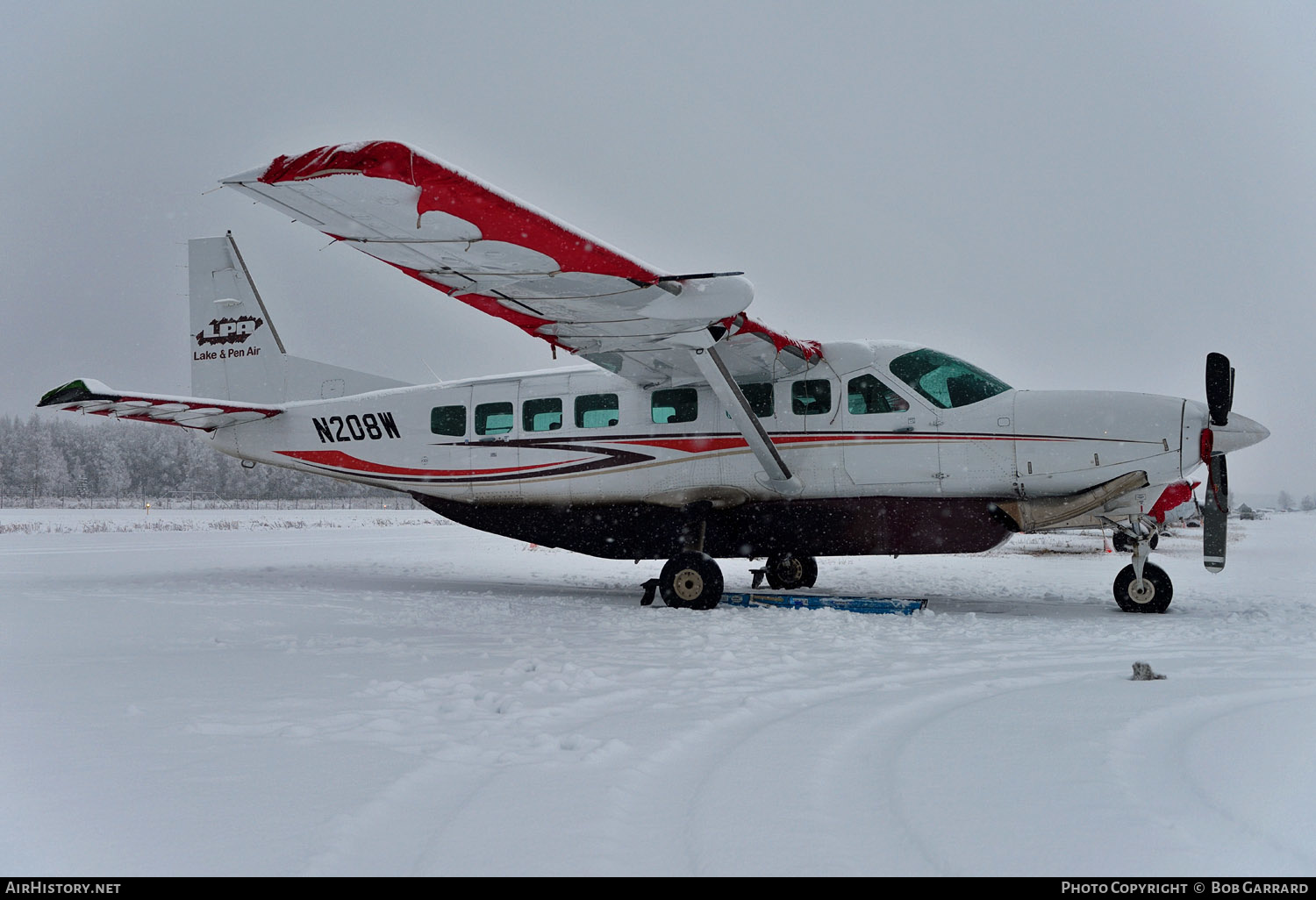 Aircraft Photo of N208W | Cessna 208B Grand Caravan EX | LPA - Lake & Pen Air | AirHistory.net #294403