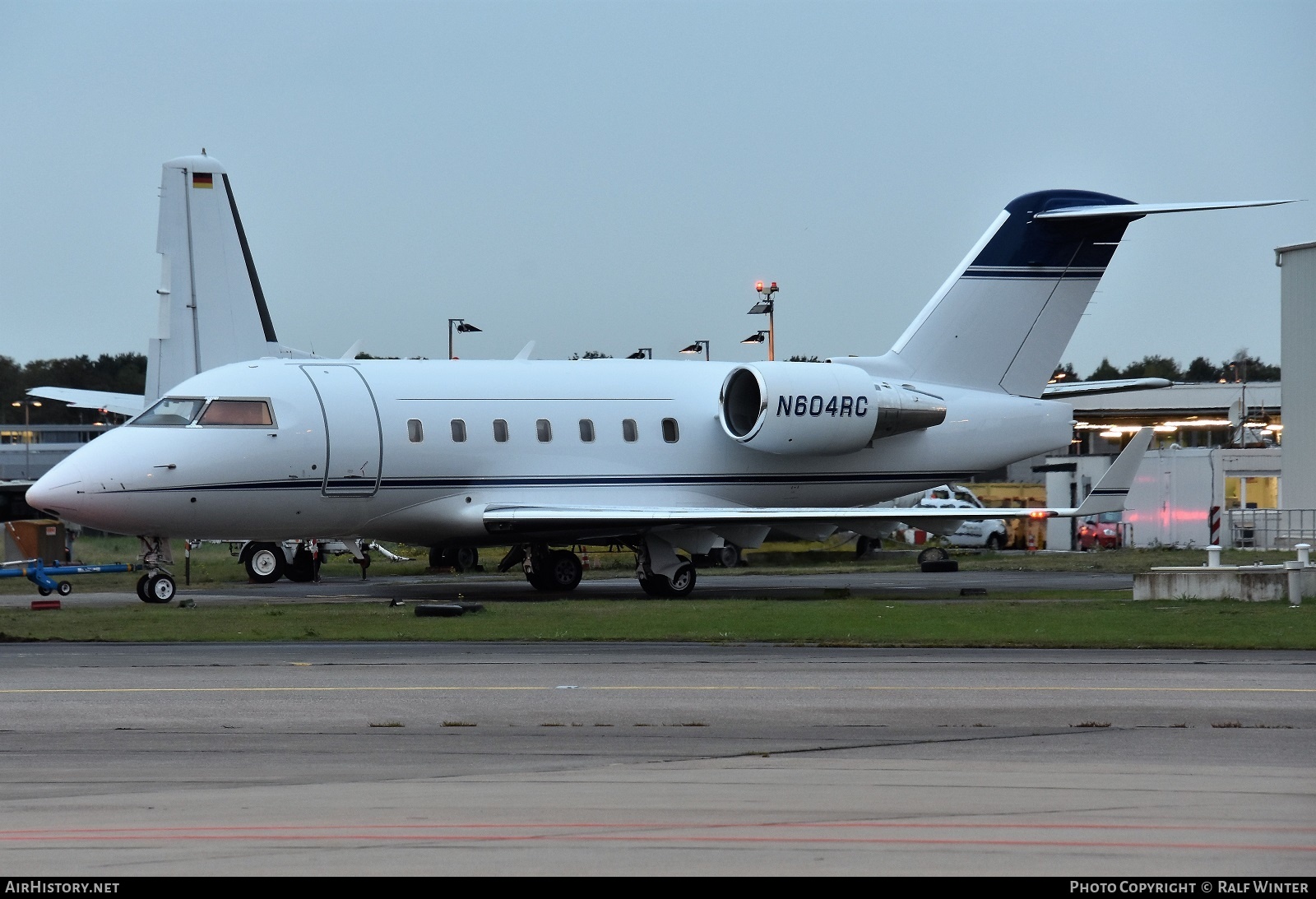 Aircraft Photo of N604RC | Bombardier Challenger 604 (CL-600-2B16) | AirHistory.net #294413