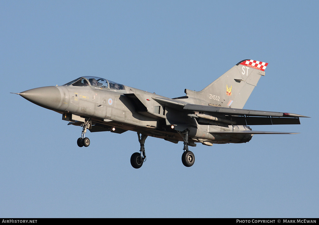 Aircraft Photo of ZH552 | Panavia Tornado F3 | UK - Air Force | AirHistory.net #294417