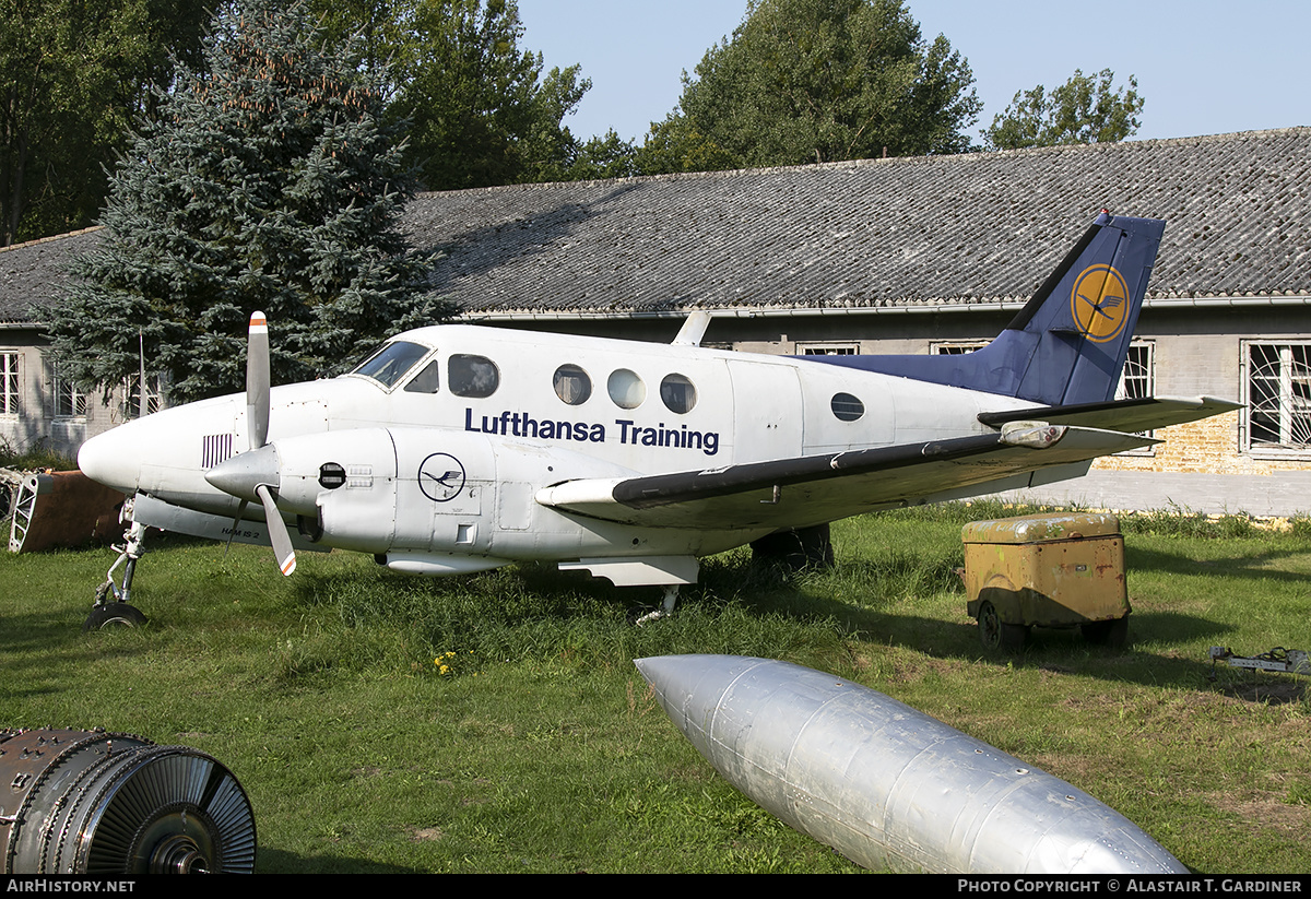 Aircraft Photo of D-ILHA | Beech C90 King Air | Lufthansa Flight Training | AirHistory.net #294429