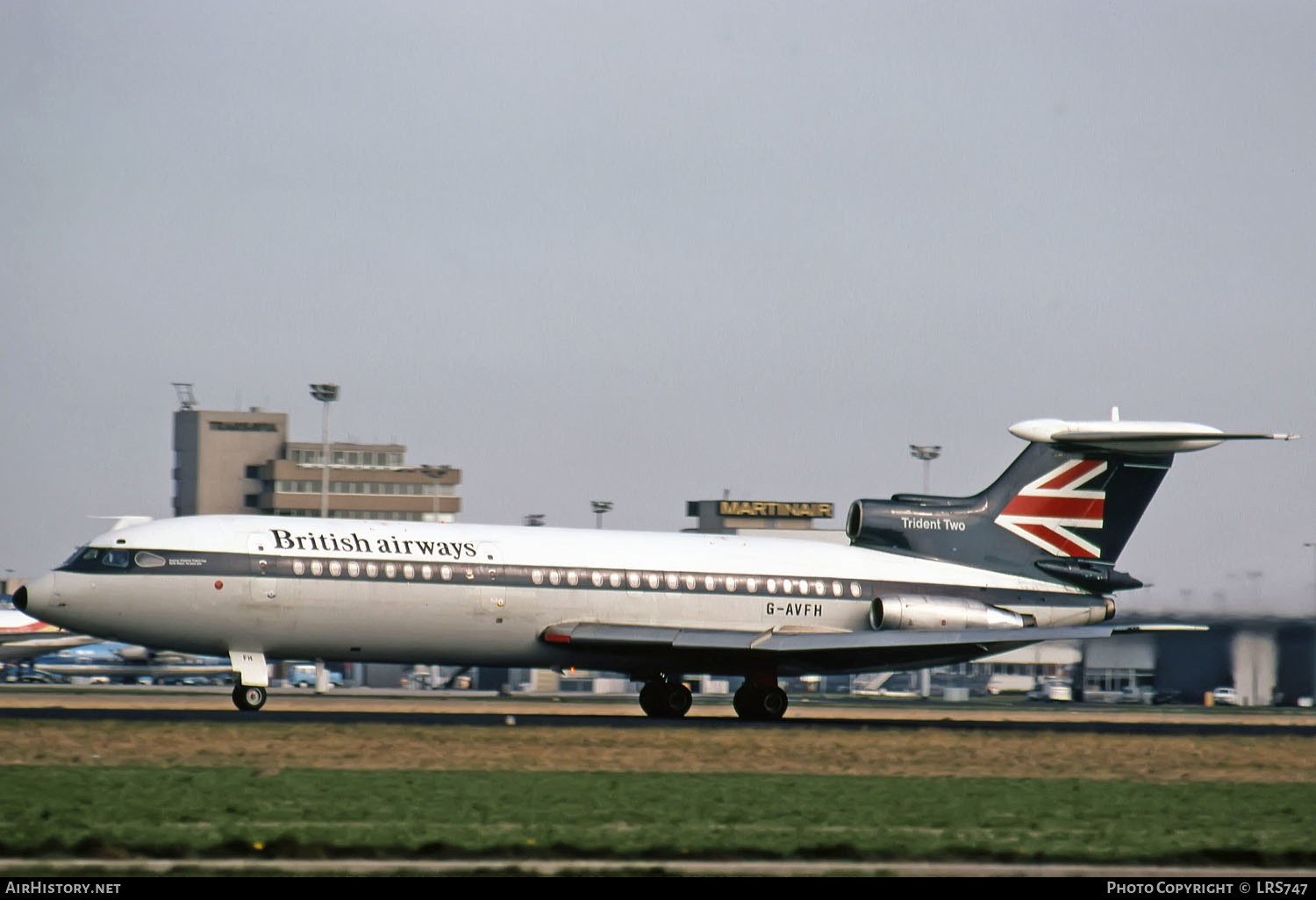 Aircraft Photo of G-AVFH | Hawker Siddeley HS-121 Trident 2E | British Airways | AirHistory.net #294469