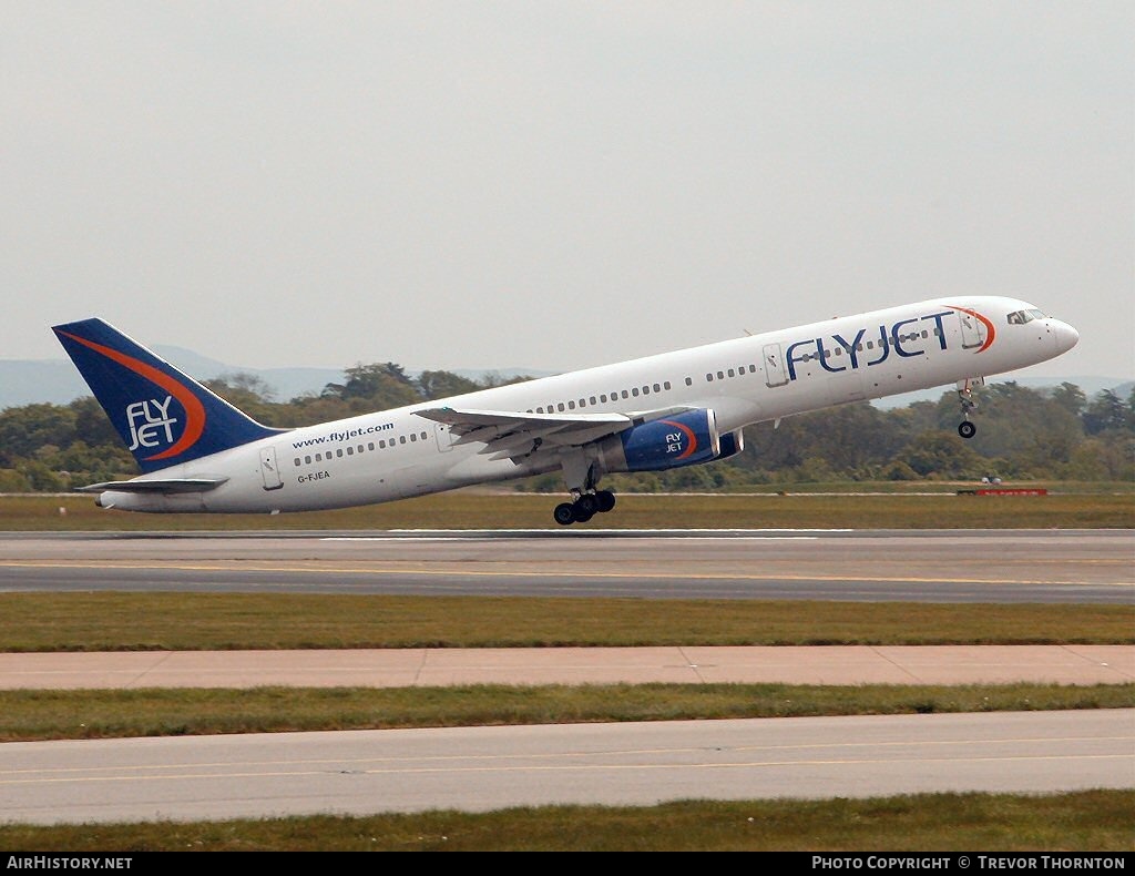 Aircraft Photo of G-FJEA | Boeing 757-23A | Flyjet | AirHistory.net #294551