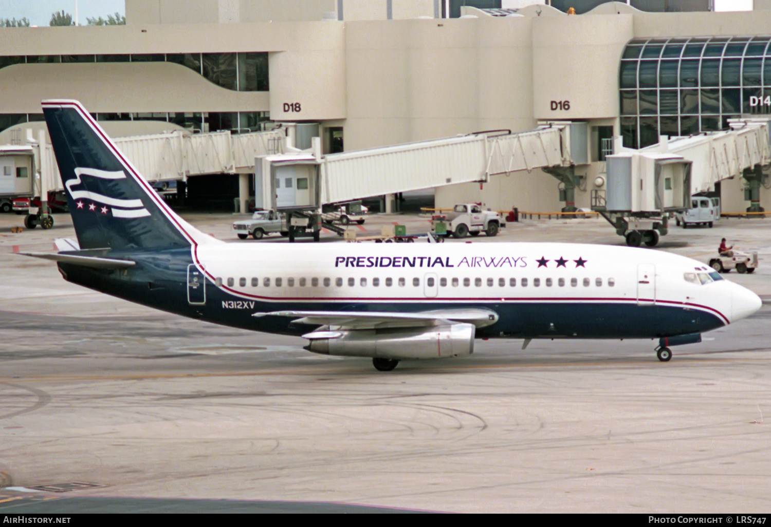 Aircraft Photo of N312XV | Boeing 737-204 | Presidential Airways | AirHistory.net #294556