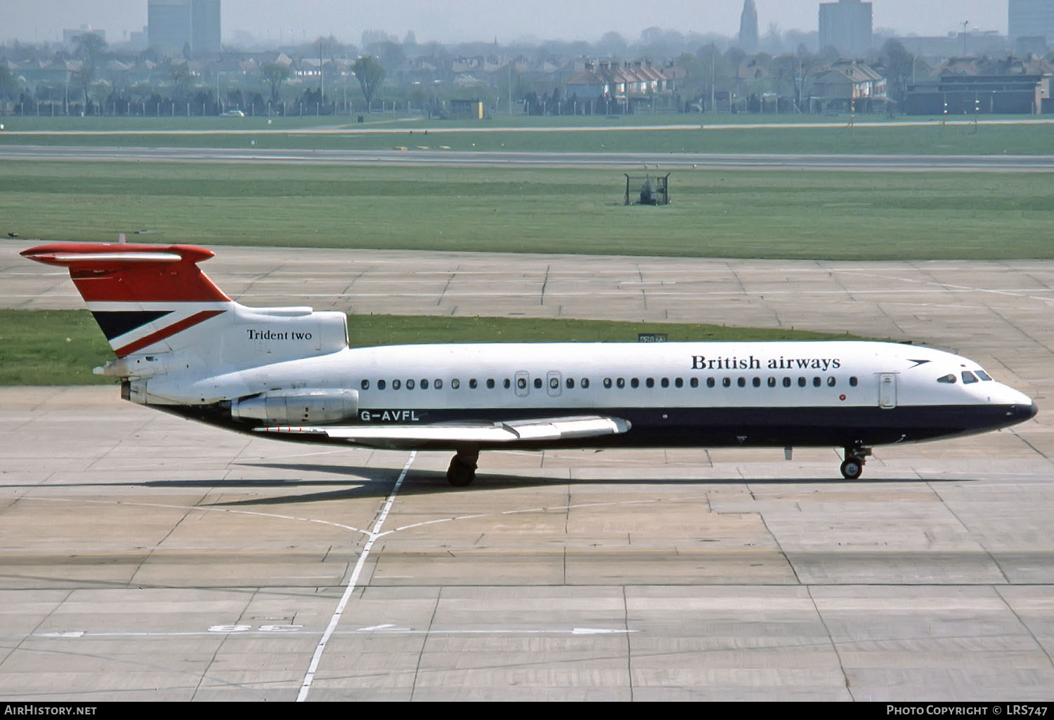 Aircraft Photo of G-AVFL | Hawker Siddeley HS-121 Trident 2E | British Airways | AirHistory.net #294558