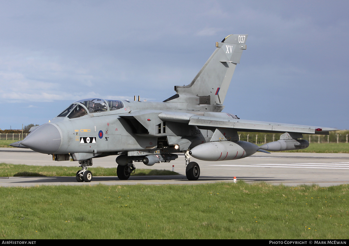 Aircraft Photo of ZA544 | Panavia Tornado GR4 | UK - Air Force | AirHistory.net #294664