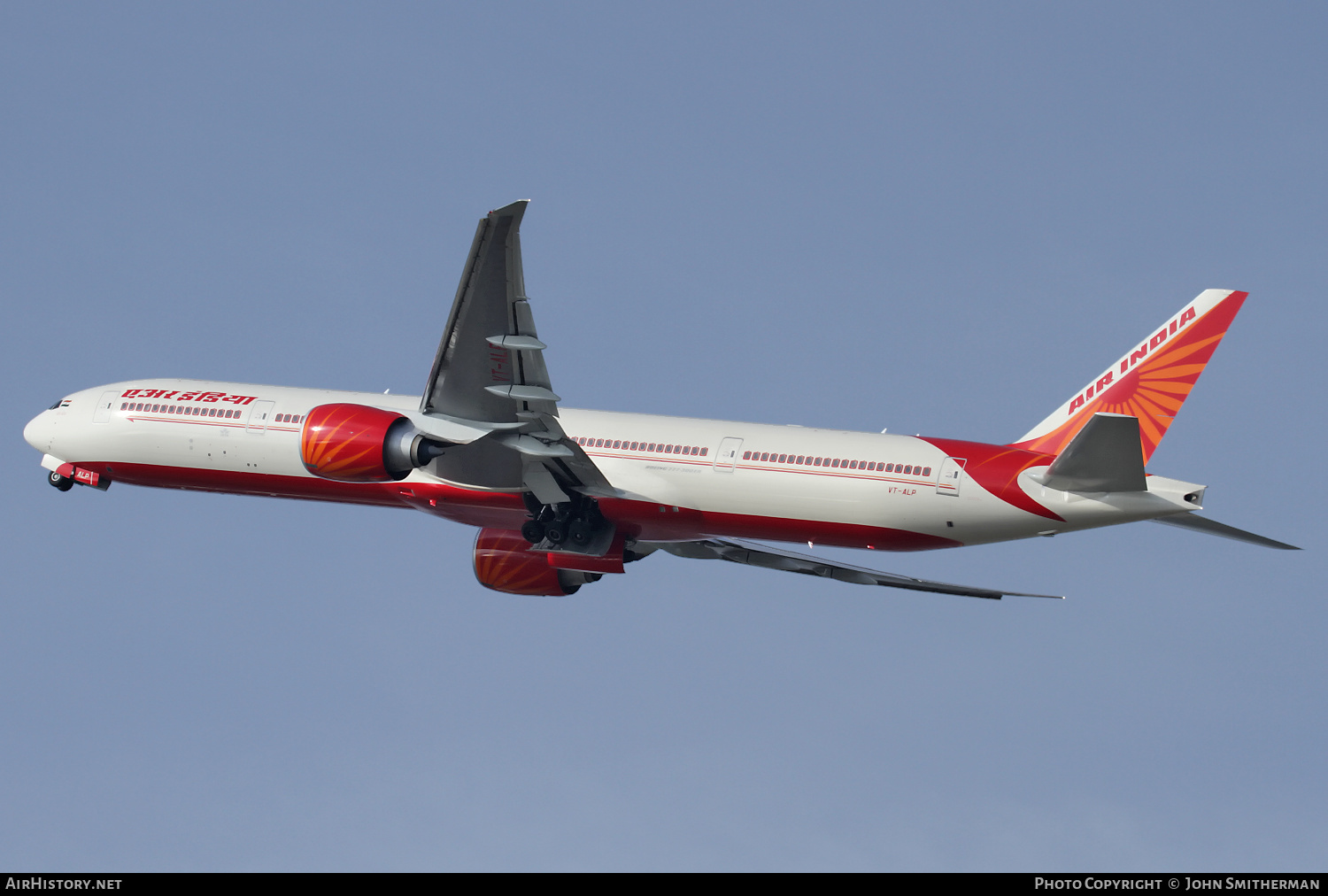 Aircraft Photo of VT-ALP | Boeing 777-337/ER | Air India | AirHistory.net #294667