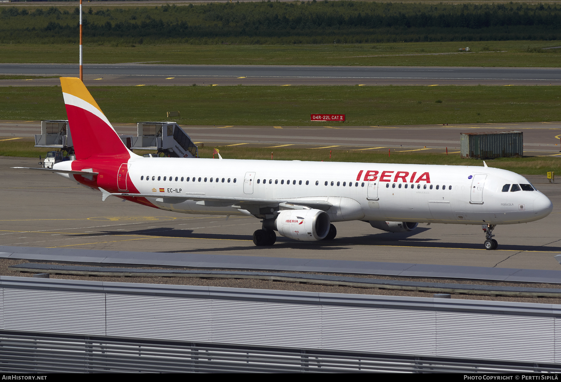 Aircraft Photo of EC-ILP | Airbus A321-213 | Iberia | AirHistory.net #294672