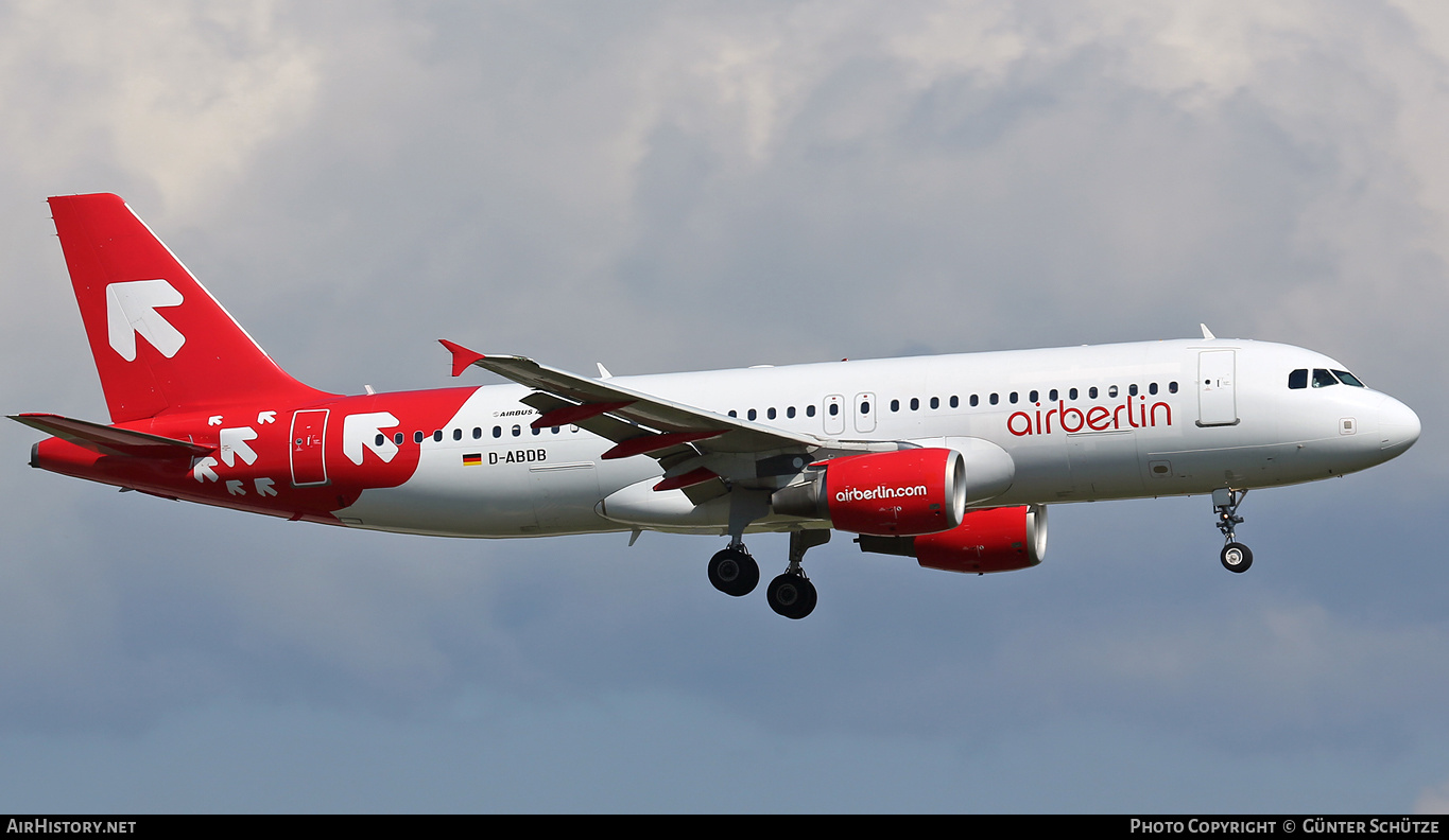 Aircraft Photo of D-ABDB | Airbus A320-214 | Air Berlin | AirHistory.net #294696