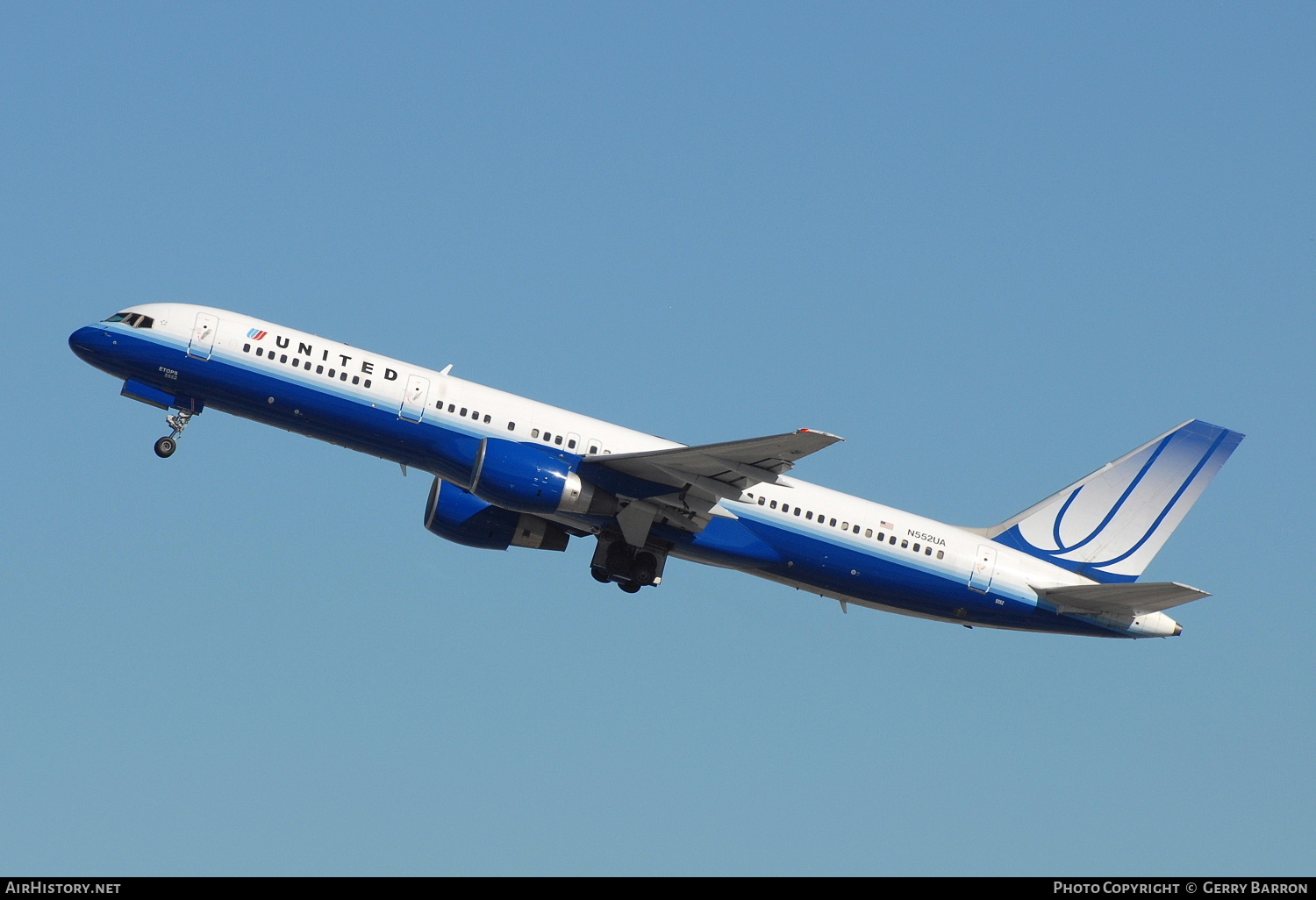Aircraft Photo of N552UA | Boeing 757-222 | United Airlines | AirHistory.net #294714