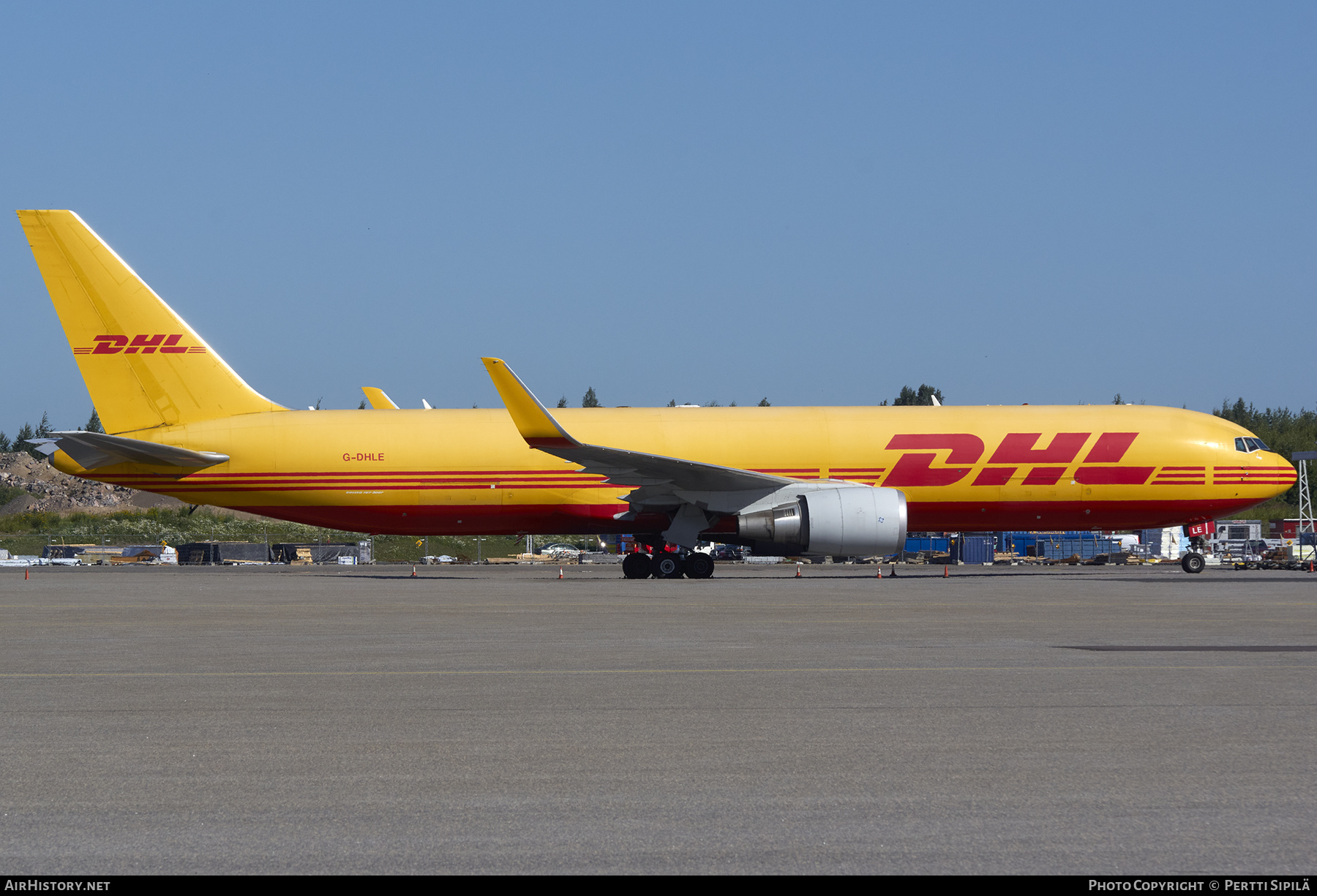 Aircraft Photo of G-DHLE | Boeing 767-3JHF | DHL International | AirHistory.net #294721