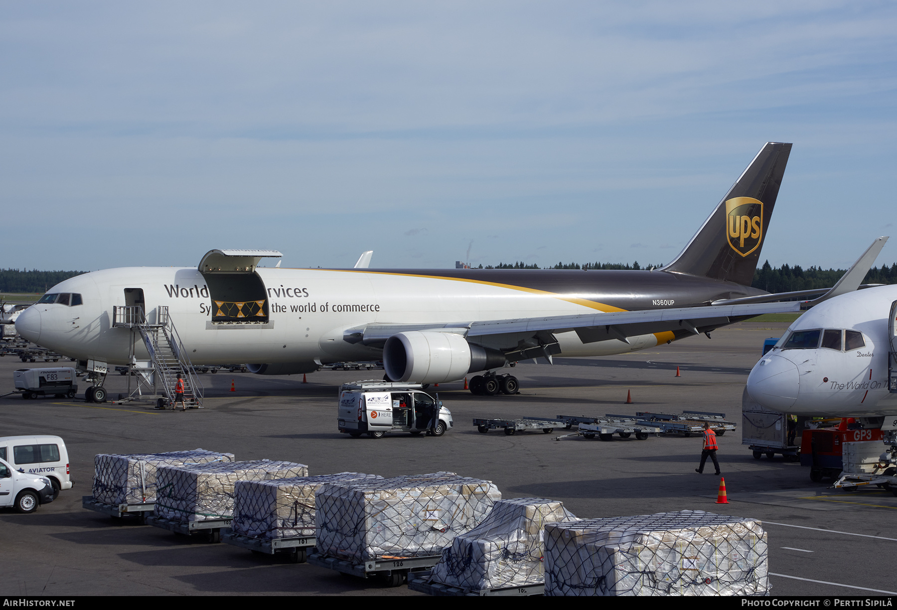 Aircraft Photo of N360UP | Boeing 767-34AF/ER | United Parcel Service - UPS | AirHistory.net #294742