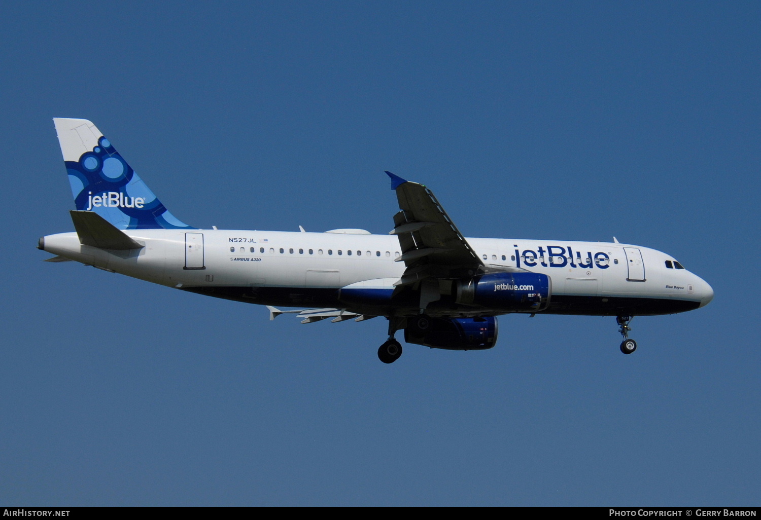 Aircraft Photo of N527JL | Airbus A320-232 | JetBlue Airways | AirHistory.net #294766