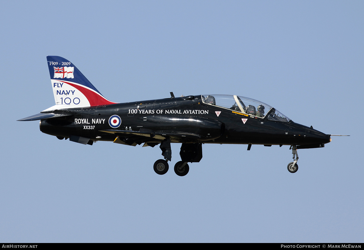 Aircraft Photo of XX337 | British Aerospace Hawk T1A | UK - Navy | AirHistory.net #294783
