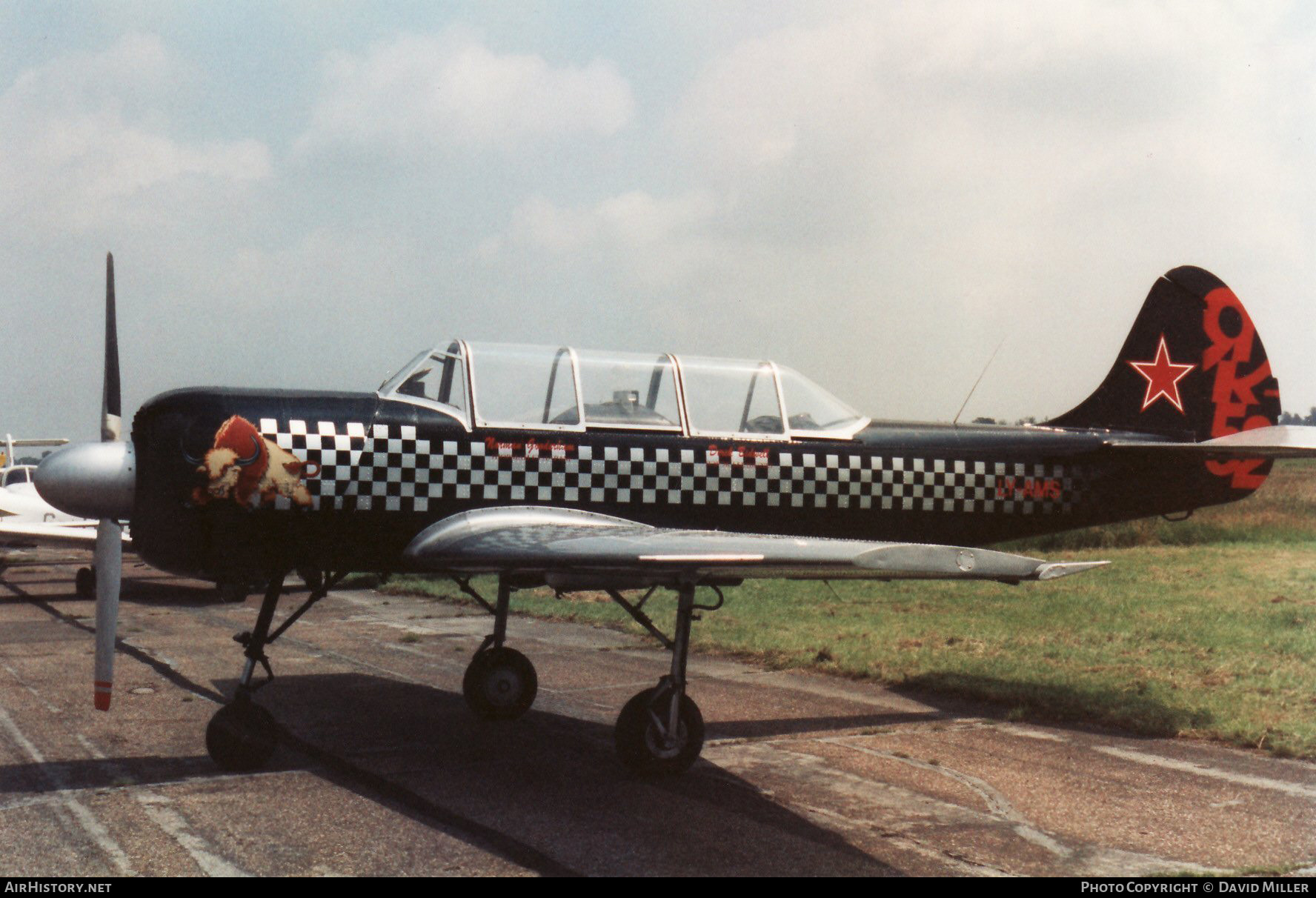 Aircraft Photo of LY-AMS | Yakovlev Yak-52 | AirHistory.net #294848