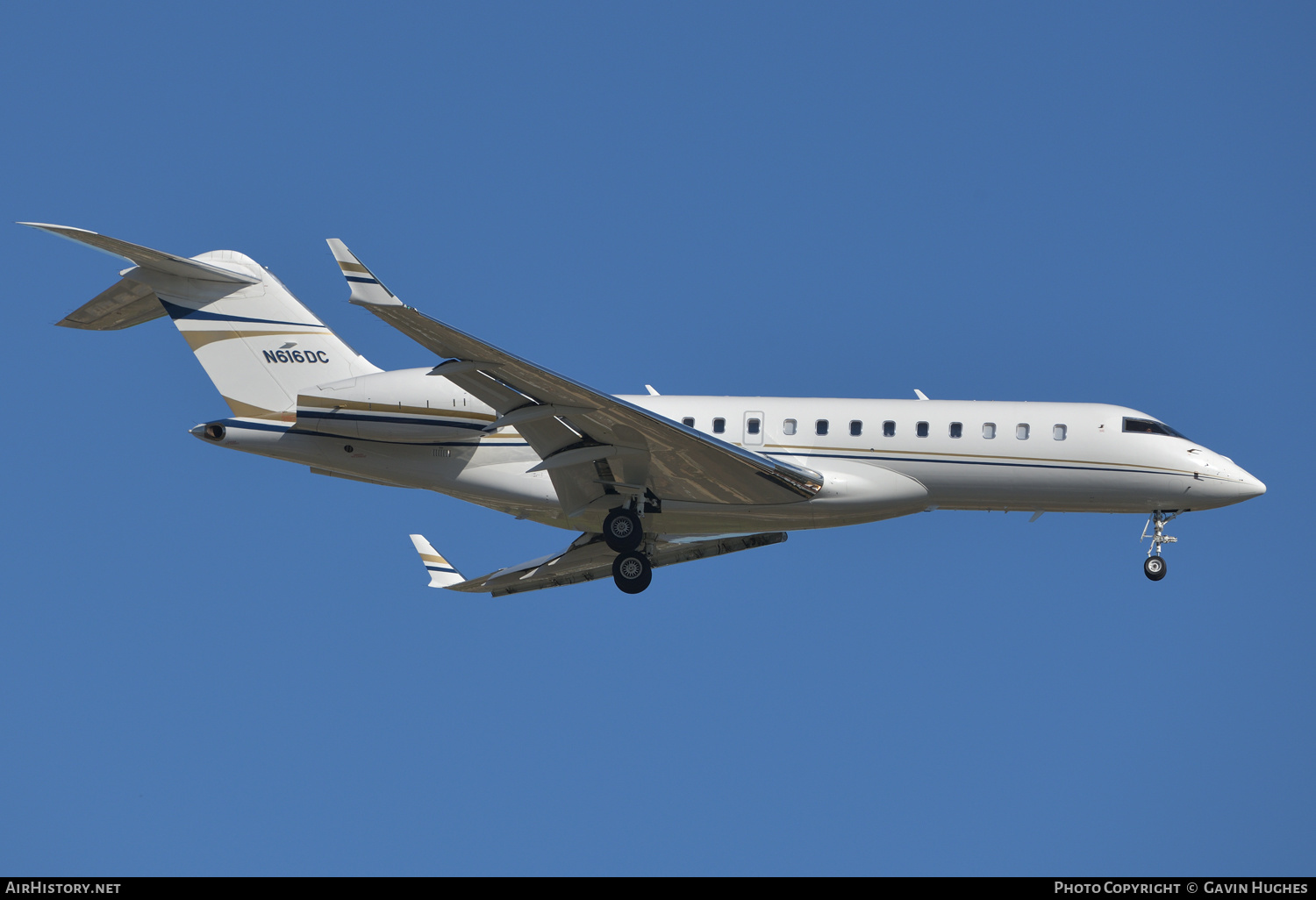 Aircraft Photo of N616DC | Bombardier Global Express (BD-700-1A10) | AirHistory.net #294889