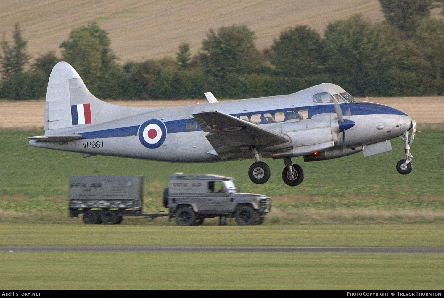 Aircraft Photo of G-DHDV / VP981 | De Havilland D.H. 104 Devon C2/2 | UK - Air Force | AirHistory.net #295001
