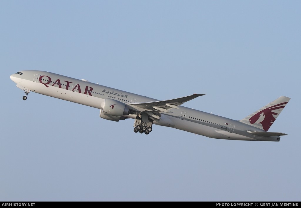Aircraft Photo of A7-BEL | Boeing 777-300/ER | Qatar Airways | AirHistory.net #295004